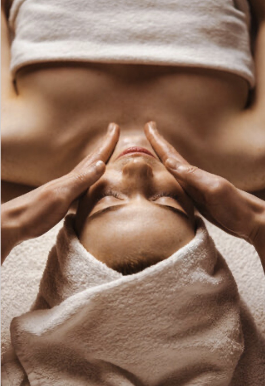 Massage Rajeunissement Facial / Massage Facial Rejuvenating (60 min) Massage Rajeunissement Facial / Massage Facial Rejuvenating (60 min)